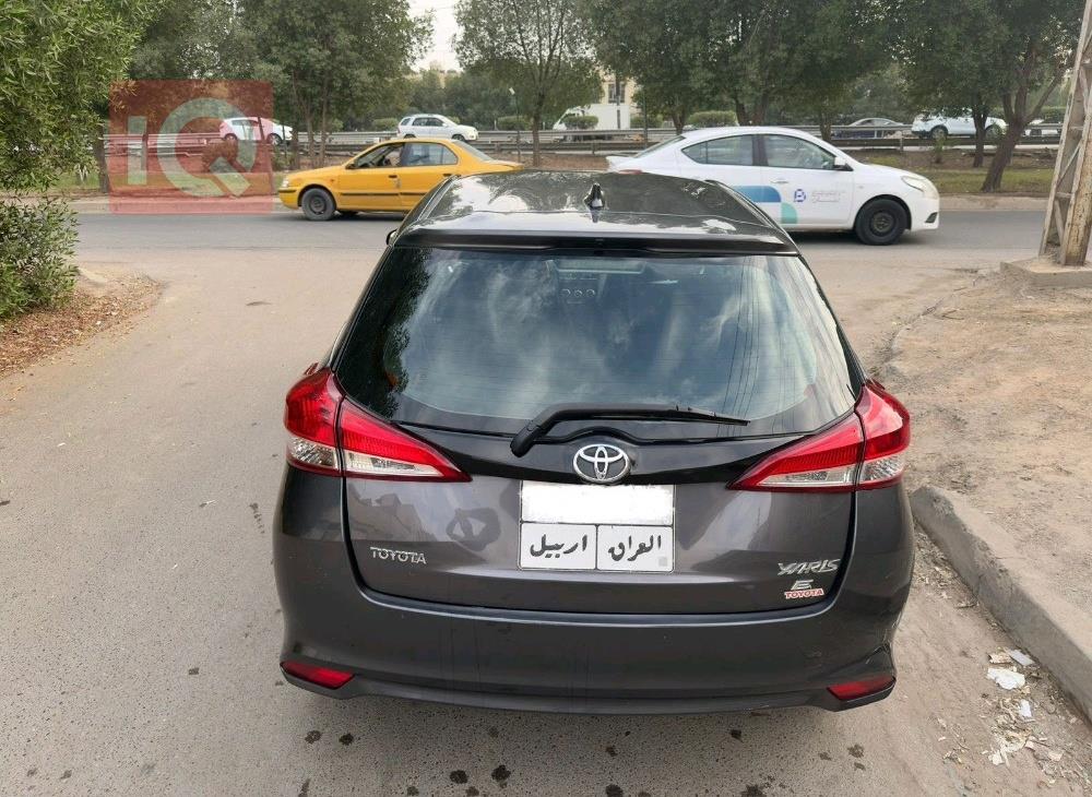 تۆیۆتا یارس